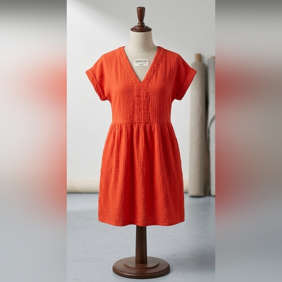 Universal Thread Dresses & Skirts - Universal Thread Orange Gauze V‑Neck Short Sleeve Dress